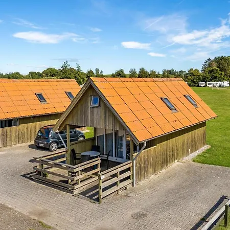 Holiday home Beautiful In With Outdoor Swimming Pool *